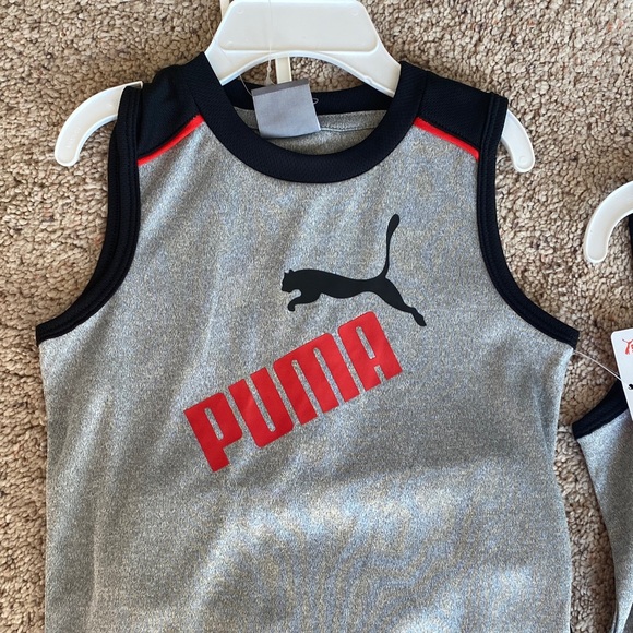 MATCHING New Puma Kids' Gray and Red Athletic Set - Picture 2 of 4